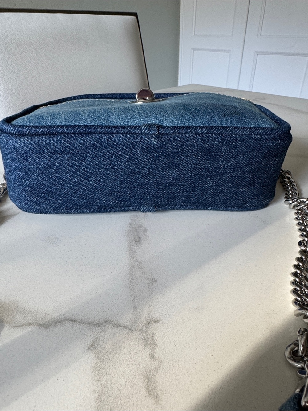 Marc Jacobs Two Tone Denim Turnlock Camera Bag - Picture 6 of 10